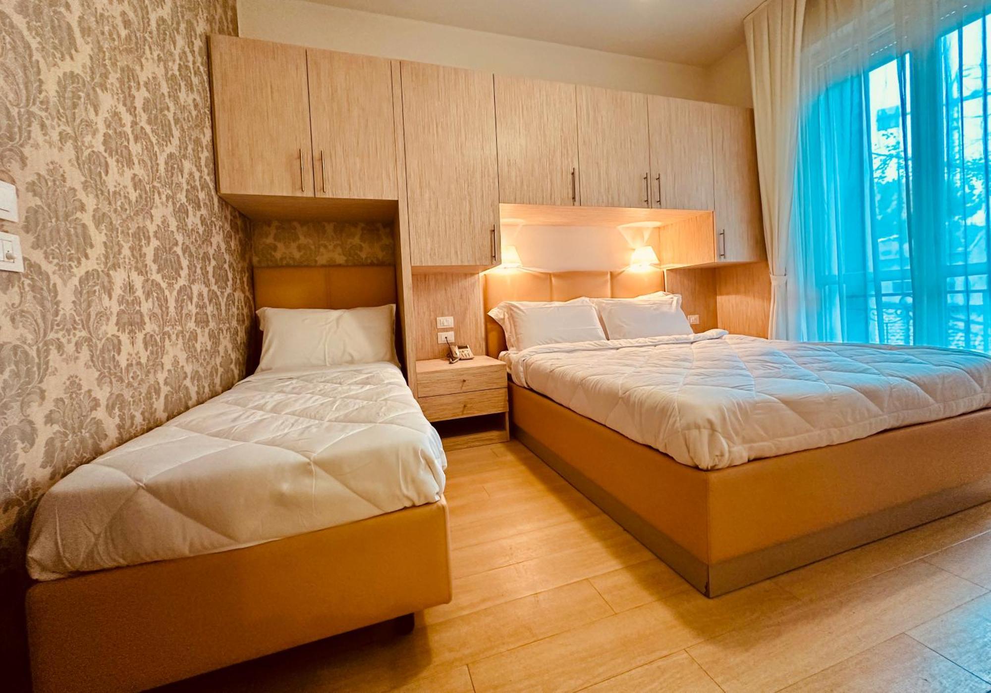 Hotel Miramare - Spa & Suites - Free Breakfast & Brunch Until 13-00 Червия Номер фото